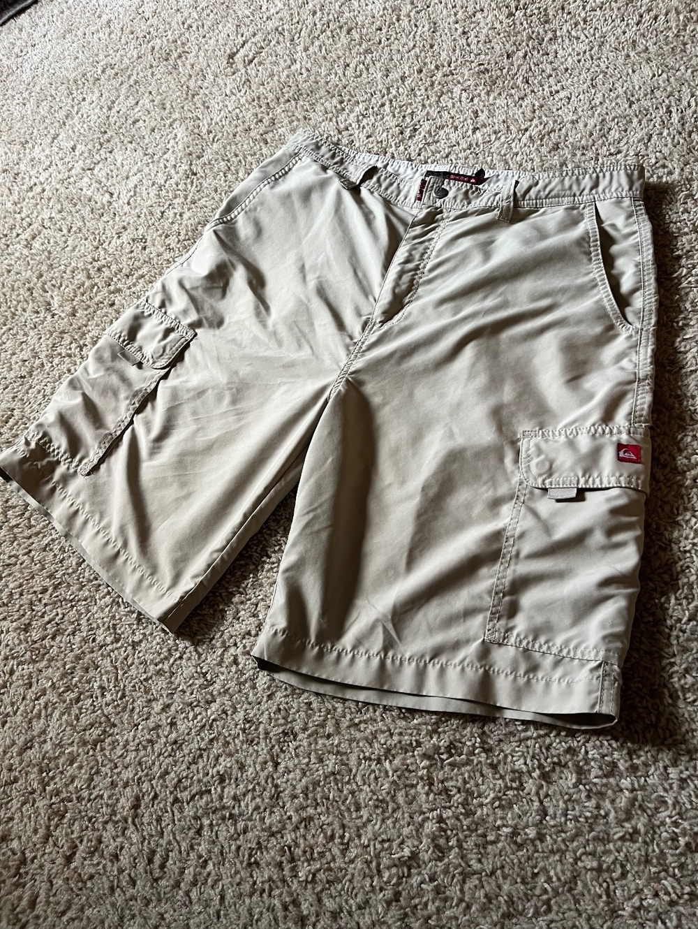 Quiksilver Vintage Y2K Beige Baggy Cargo Shorts